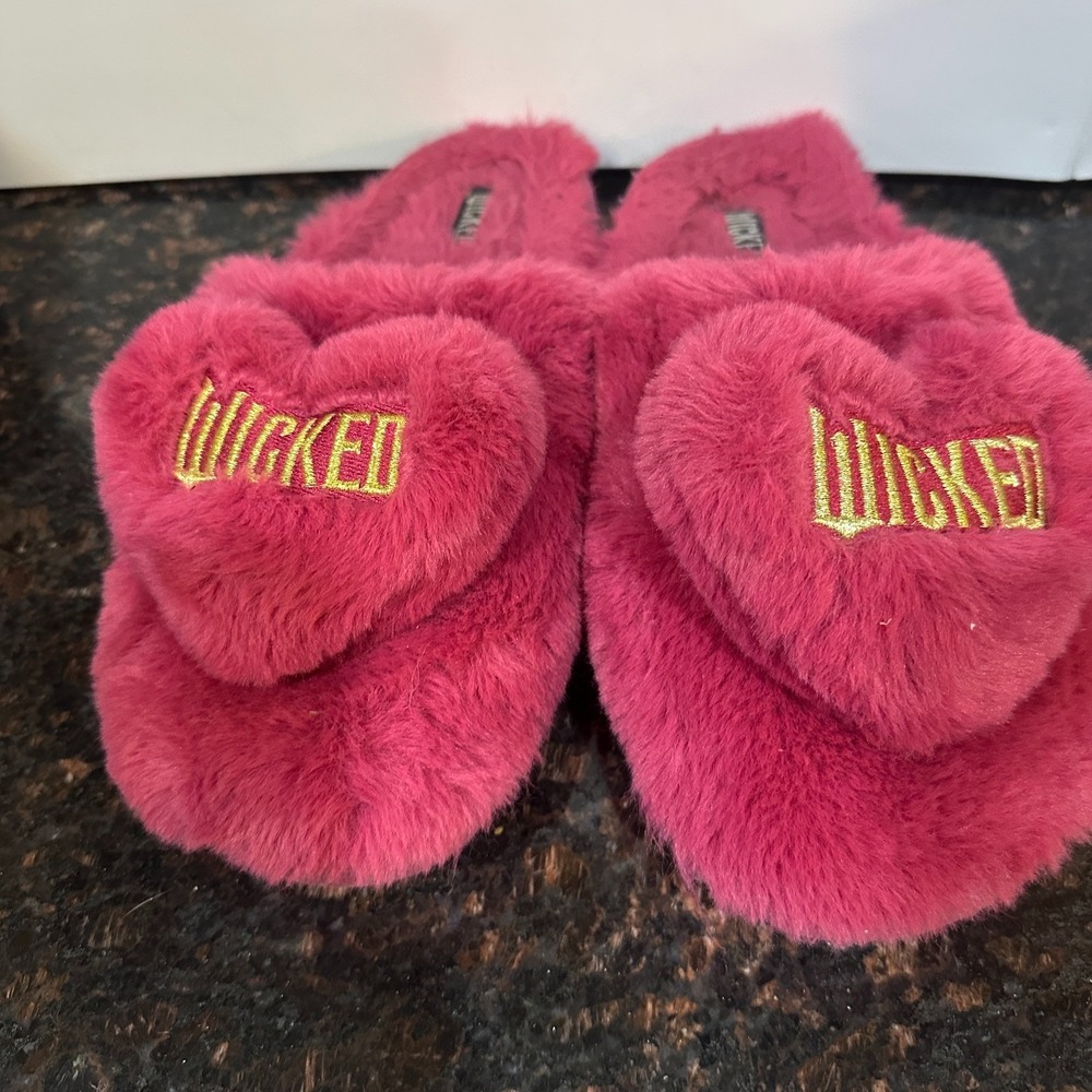 Wicked Pink Fuzzy Fur Heart Bow Slippers XL Soft Plush House Shoes Unisex Padded